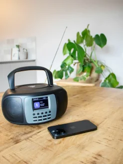 Lenco SCD-860BK Tragbares DAB+/FM Radio