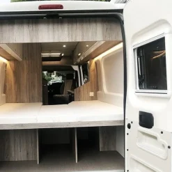 Masis Polyester paneel R Hecktür - Ducato/Boxer/Jumper ab 2006